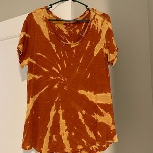 Hand done bleach Tie-dye ! Size L fits over sized